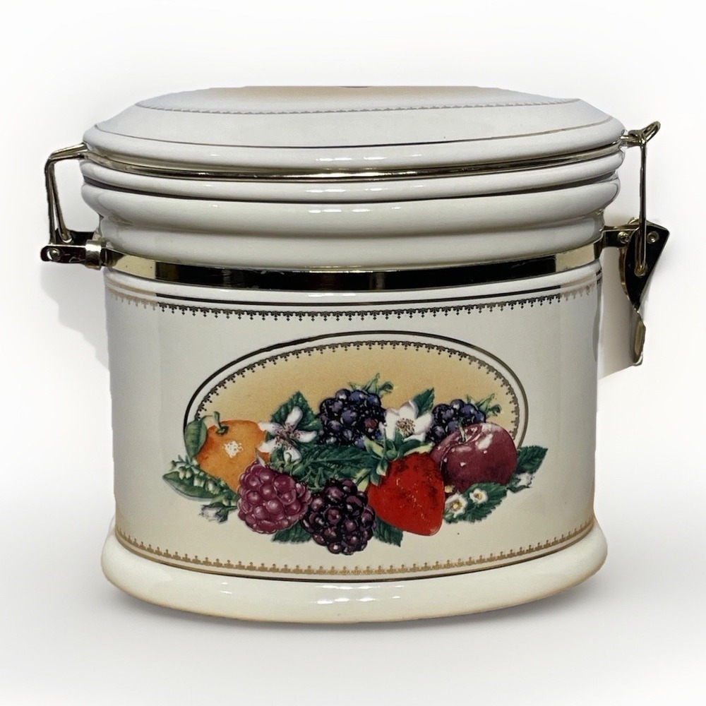 🍇Vintage Knott's Berry Farm Foods Ceramic Canister with Brass Style Hinged Lid - Picture 2 of 8